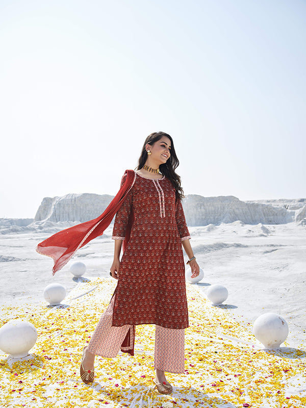 How to Choose the Perfect Tunic for Your Body Type: A Comprehensive Guide