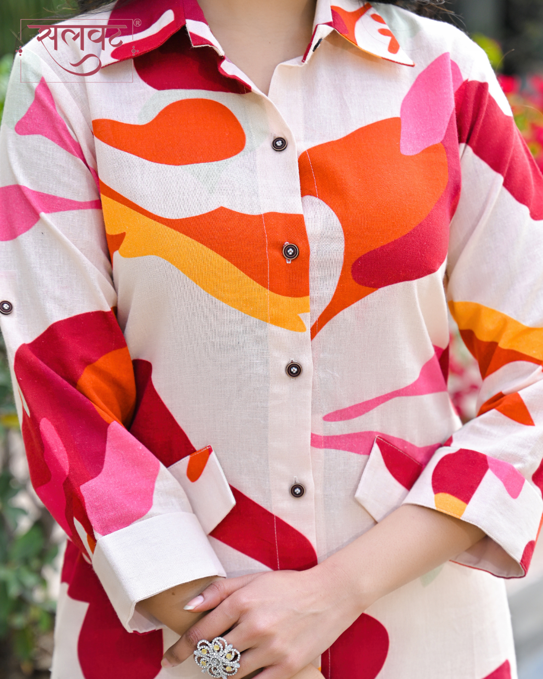 Light Beige Pink Wavy Abstract Printed Kurta Set
