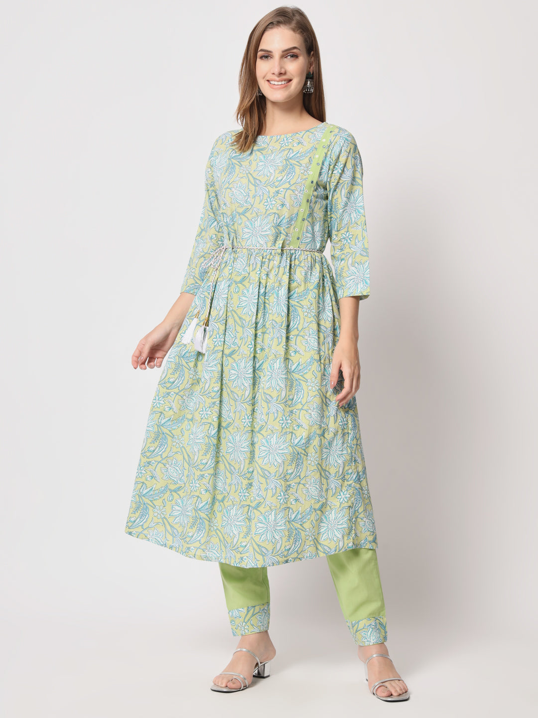 Easy, breezy and beautifully tailored- Green and blue printed kurta set with rope belt for everyday wear.