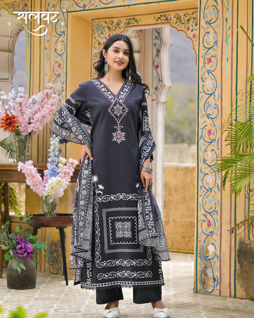 Charcoal Black & Cream Heavy Hnadwork Kurta Set With Printed Dupatta