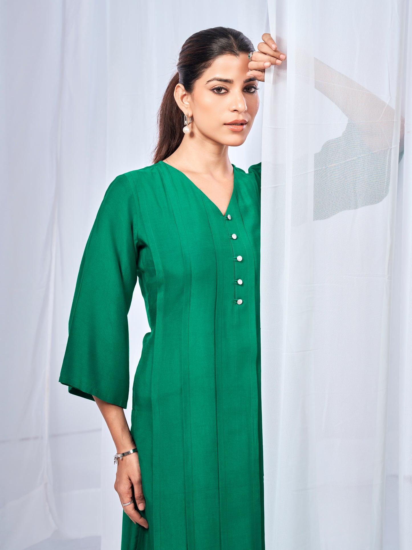 Green long kurta coord set with pearl buttons