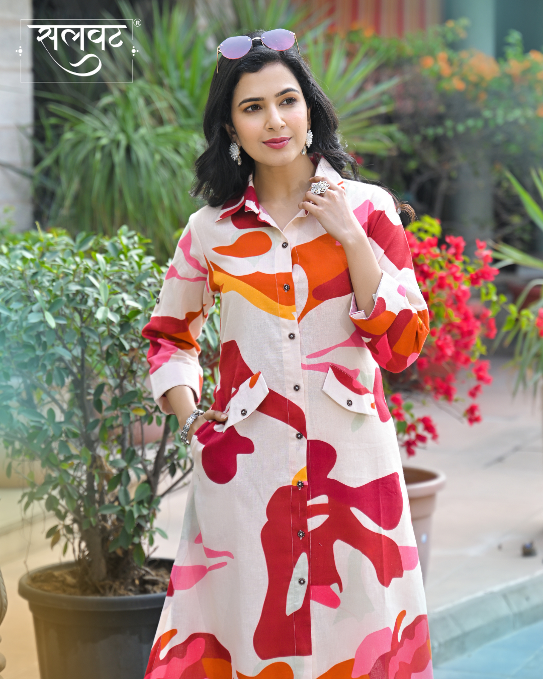 Light Beige Pink Wavy Abstract Printed Kurta Set