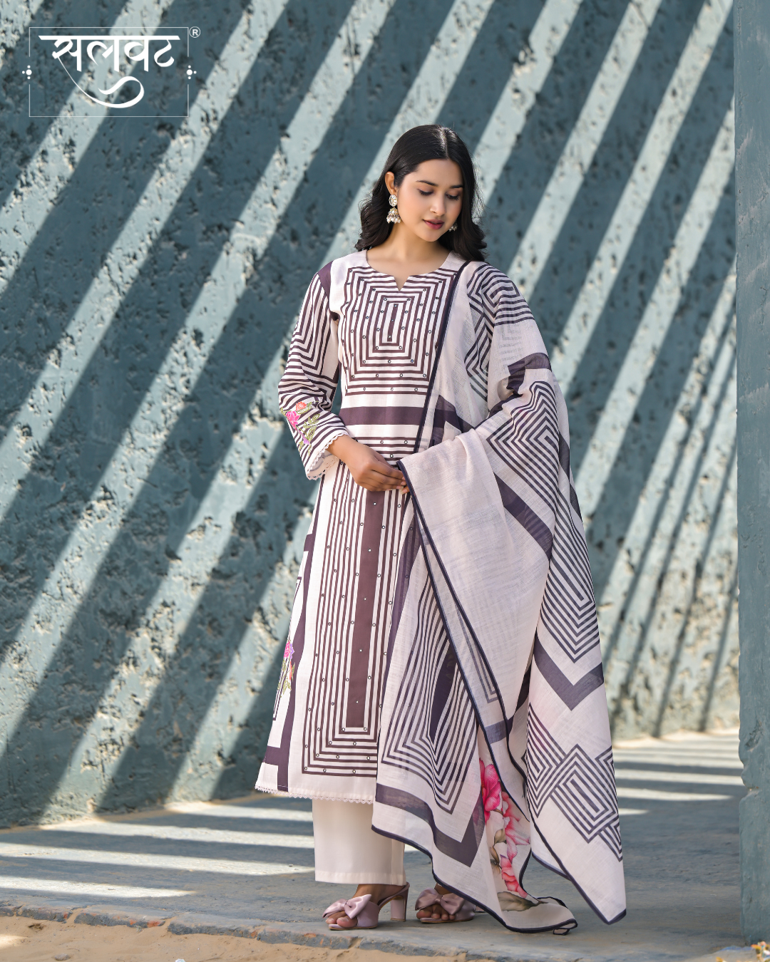 Light Cream & Black Heavy Handwork Kurta Set With Printed Dupatta