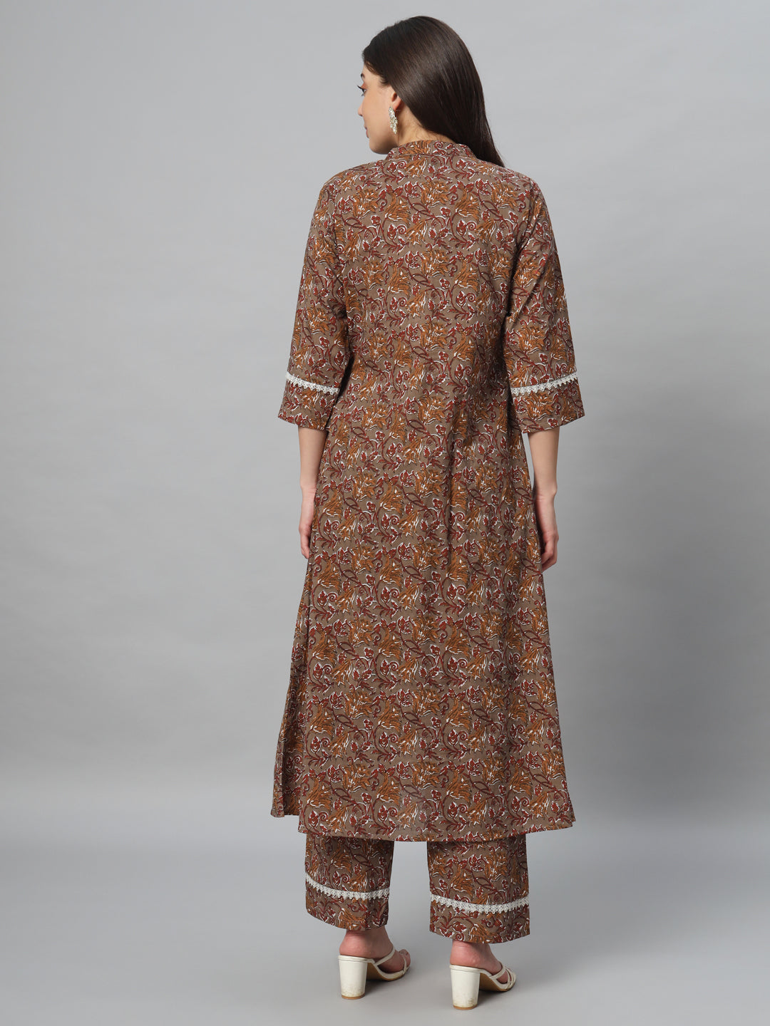 Brown Everyday Kurta Set with Lace Detailing