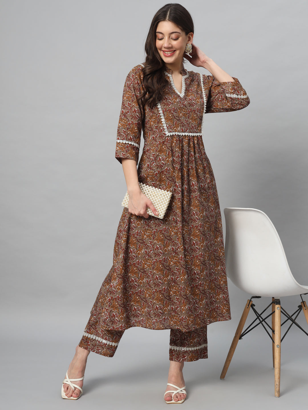 Brown Everyday Kurta Set with Lace Detailing