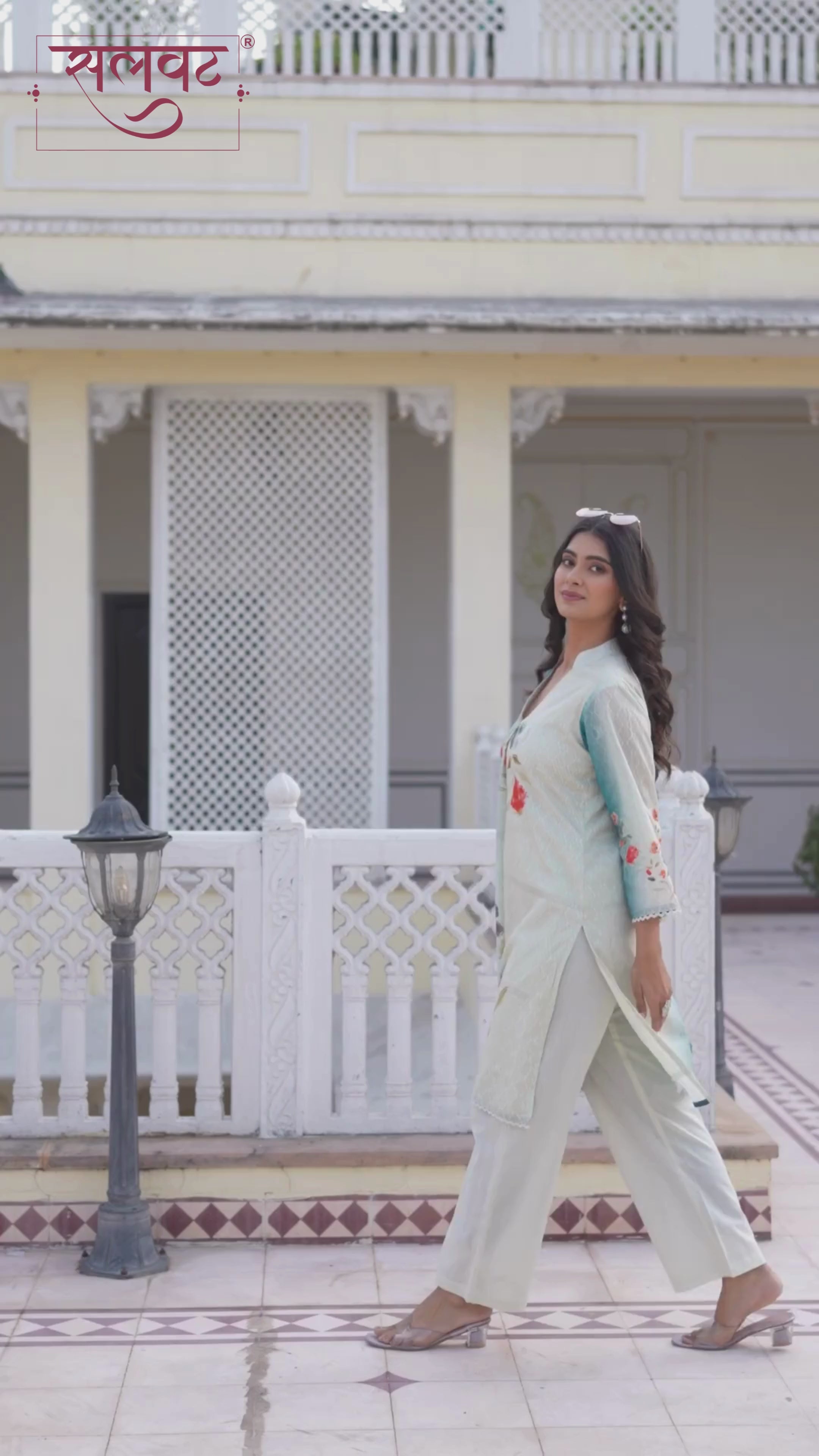 Cream & Turquoise Abstract Printed Kurta Set
