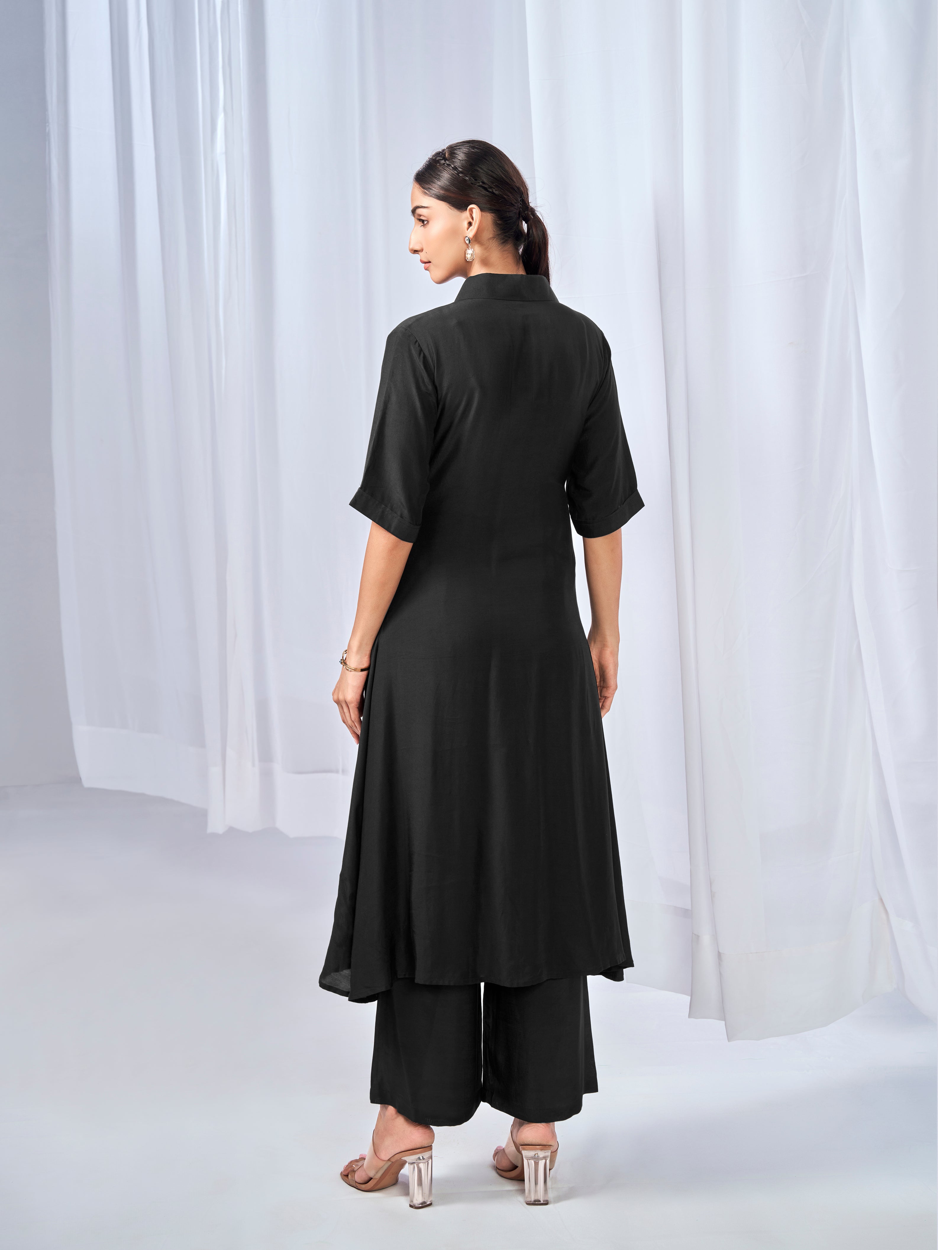 Black box pleat coord set