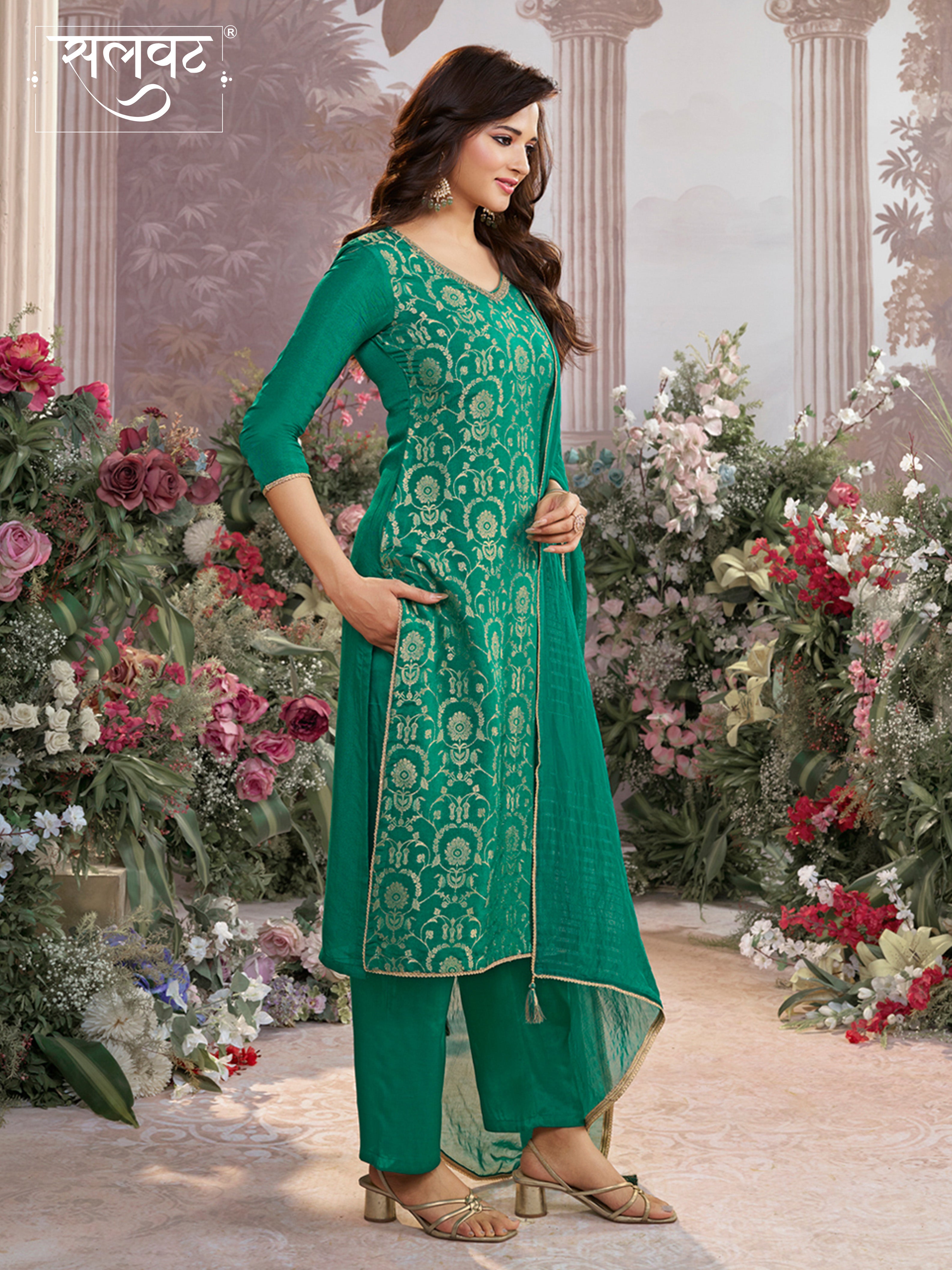 Green Chinon Kurta Set with Jacquard and Zari Work, Paired with an Organza Dupatta