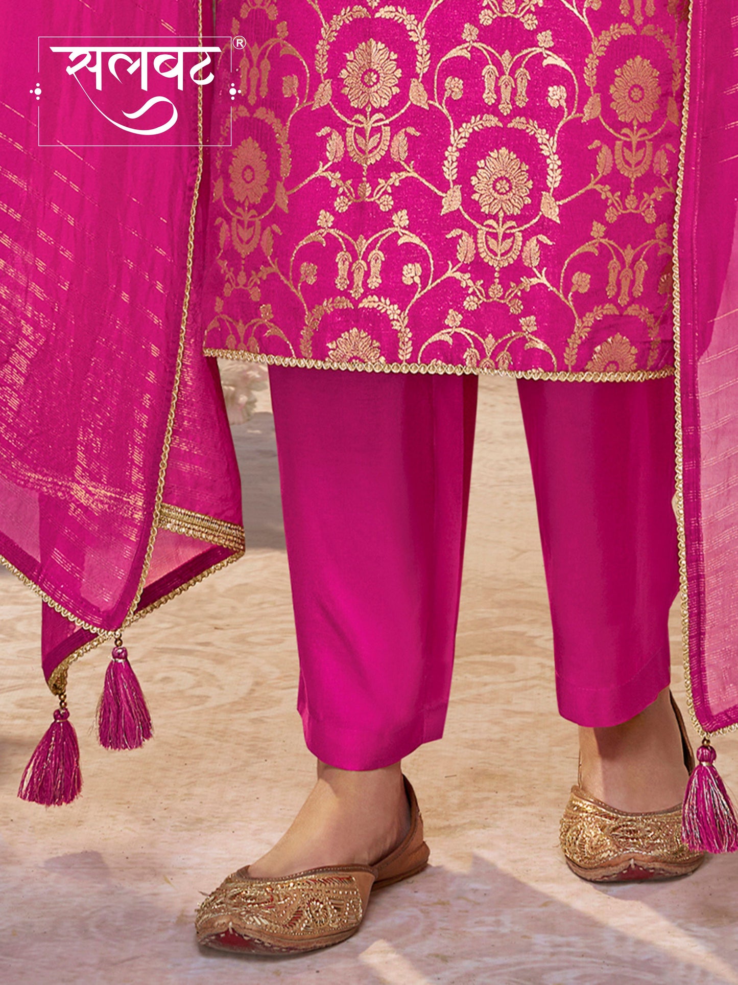 Pink Chinon Kurta Set with Jacquard and Zari Work, Paired with an Organza Dupatta