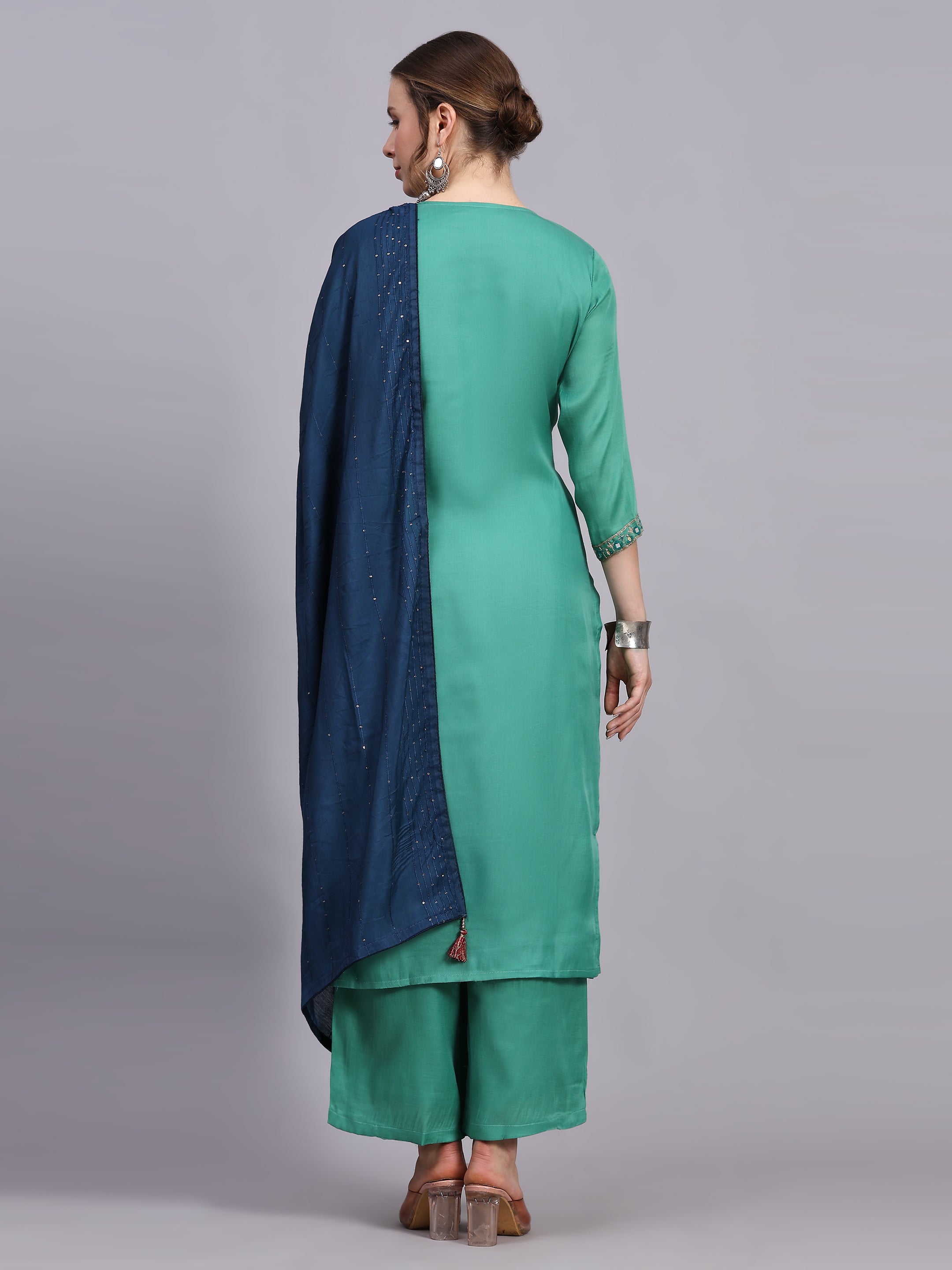 Green Embroidery Viscose Kurta Sets