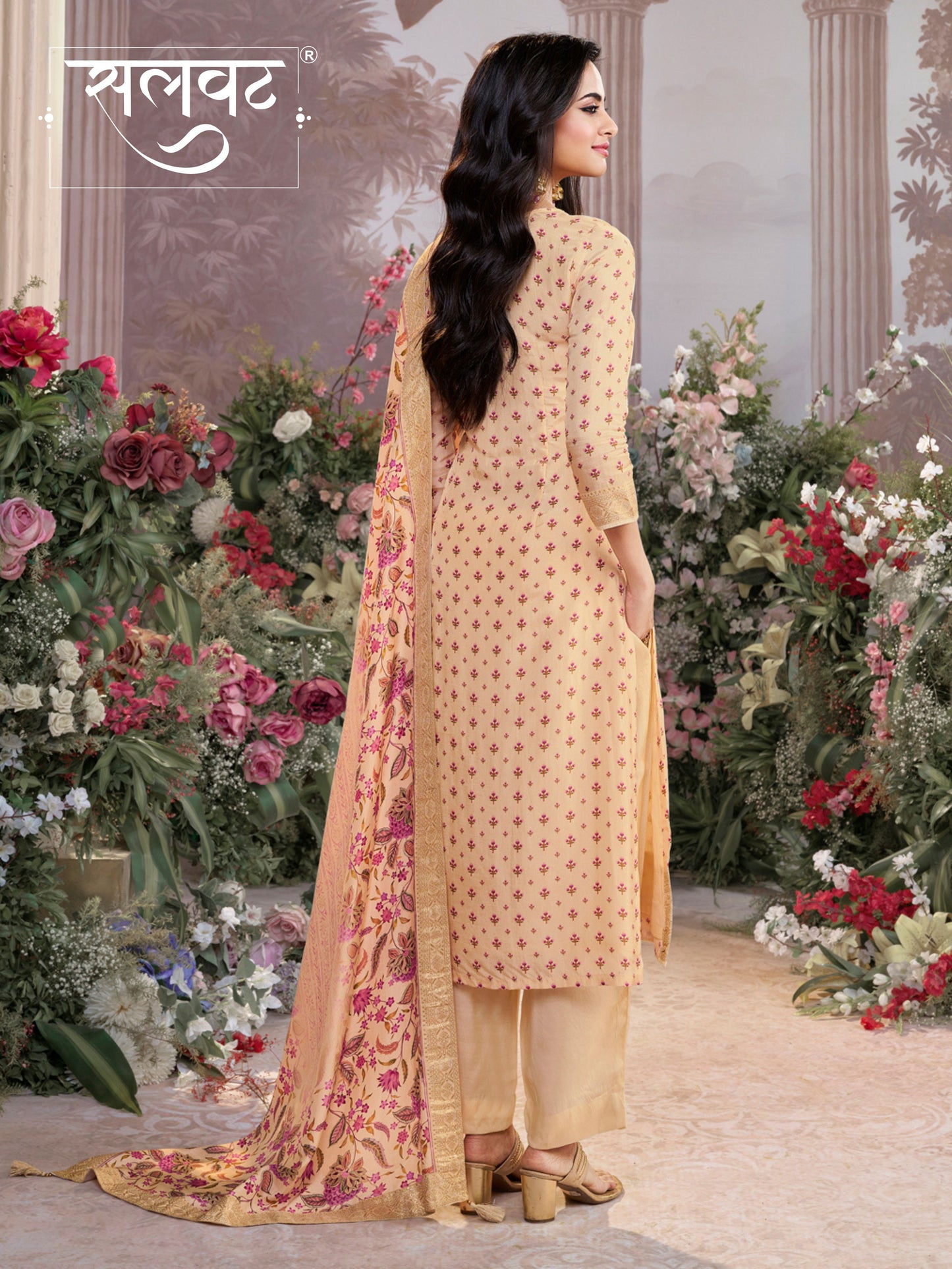 Off-White Russian Silk Kurta Set with Digital Print Work Paired with Russian Silk Digital Printed Duppatta