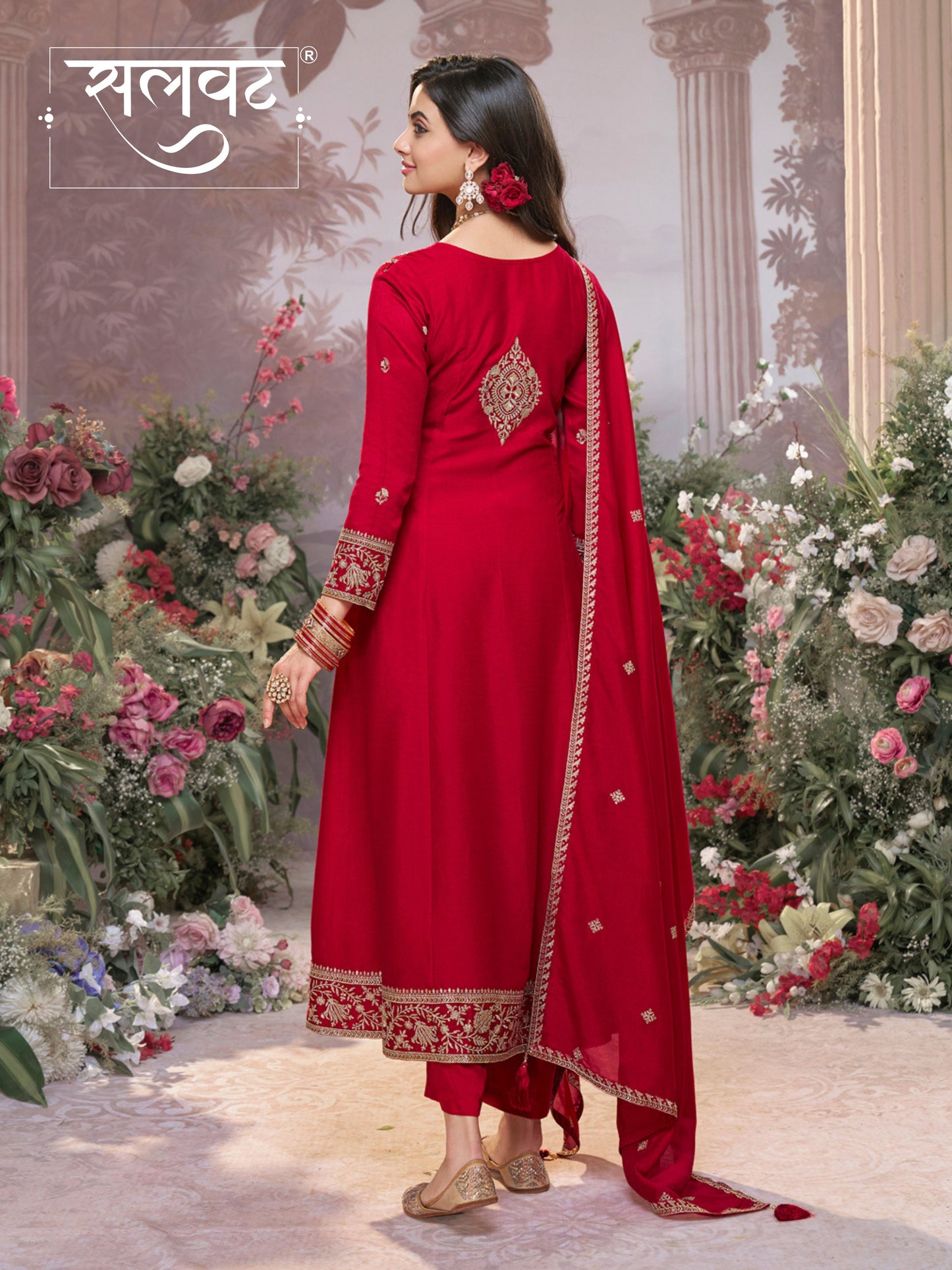 Red Vichitra Silk Kurta Suit Set with Embroidered Work Paired with Vichitra Silk Dupatta with Embroidered Work
