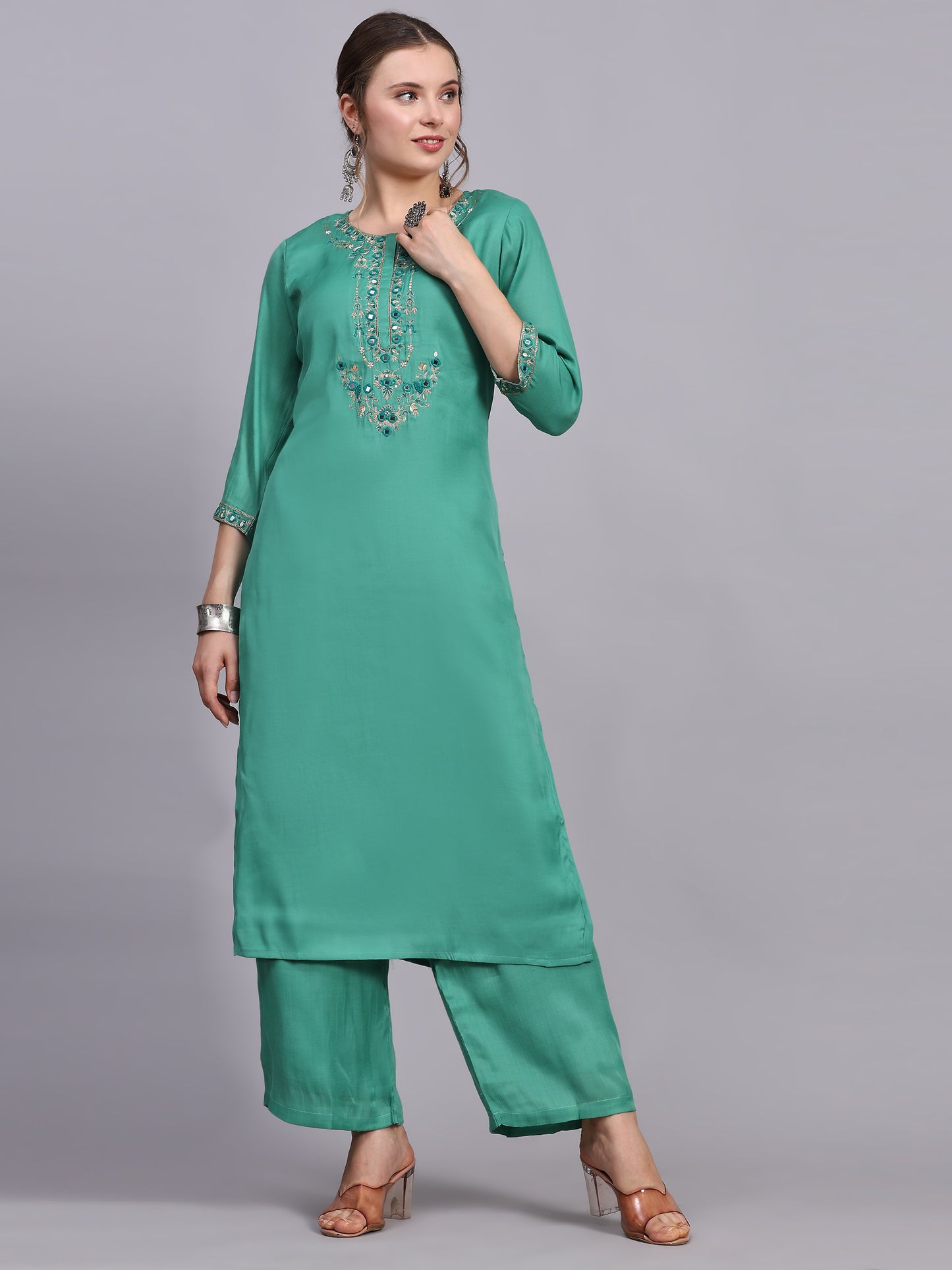 Green Embroidery Viscose Kurta Sets